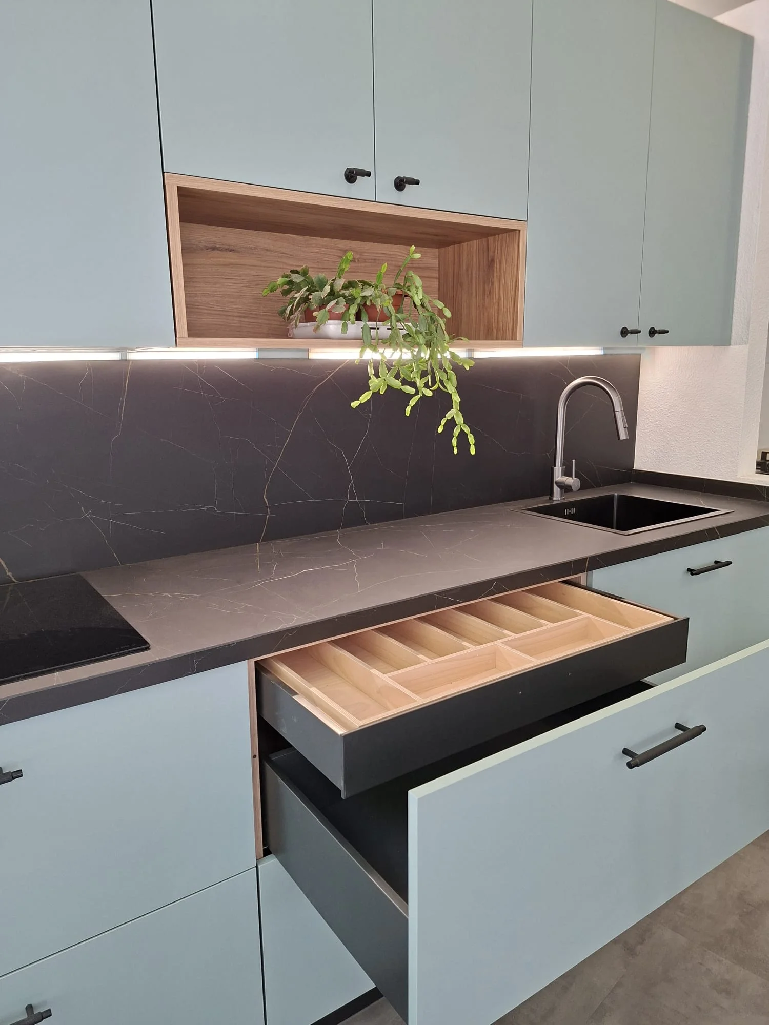 AGUA MARINA SUPERMATE